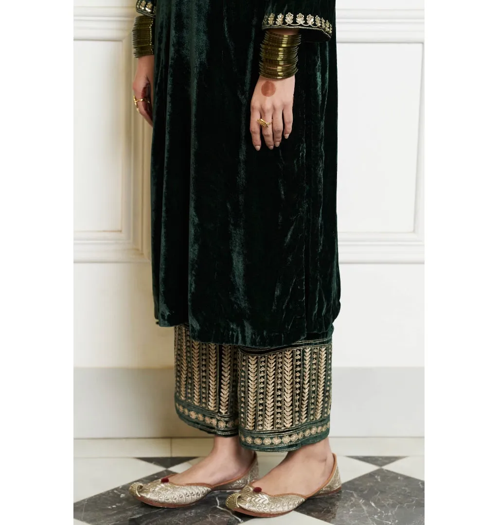 Emerald Green Embroidered Velvet Kurta Set