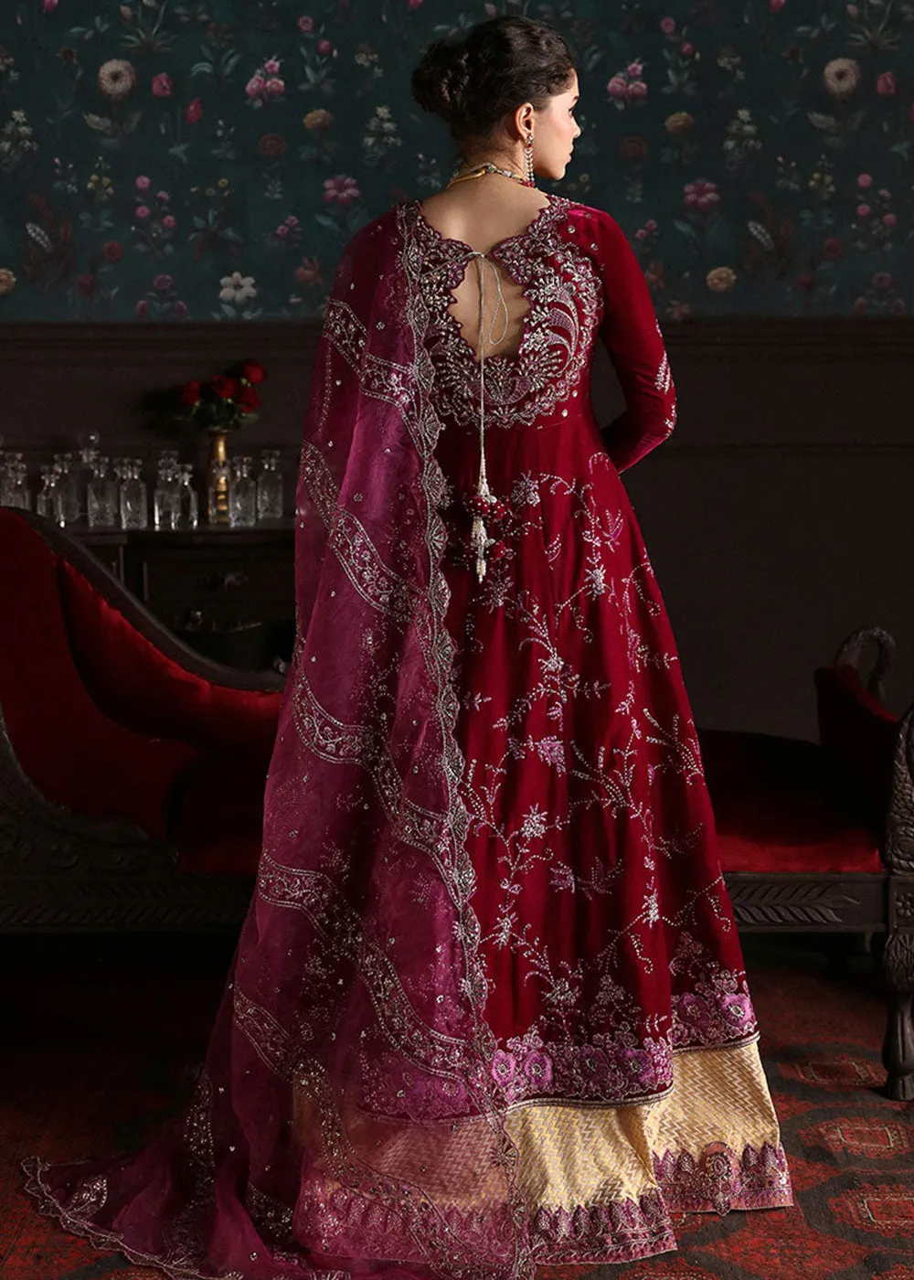 Niloufer Velvet Edit '23 by Mushq | ROXANA