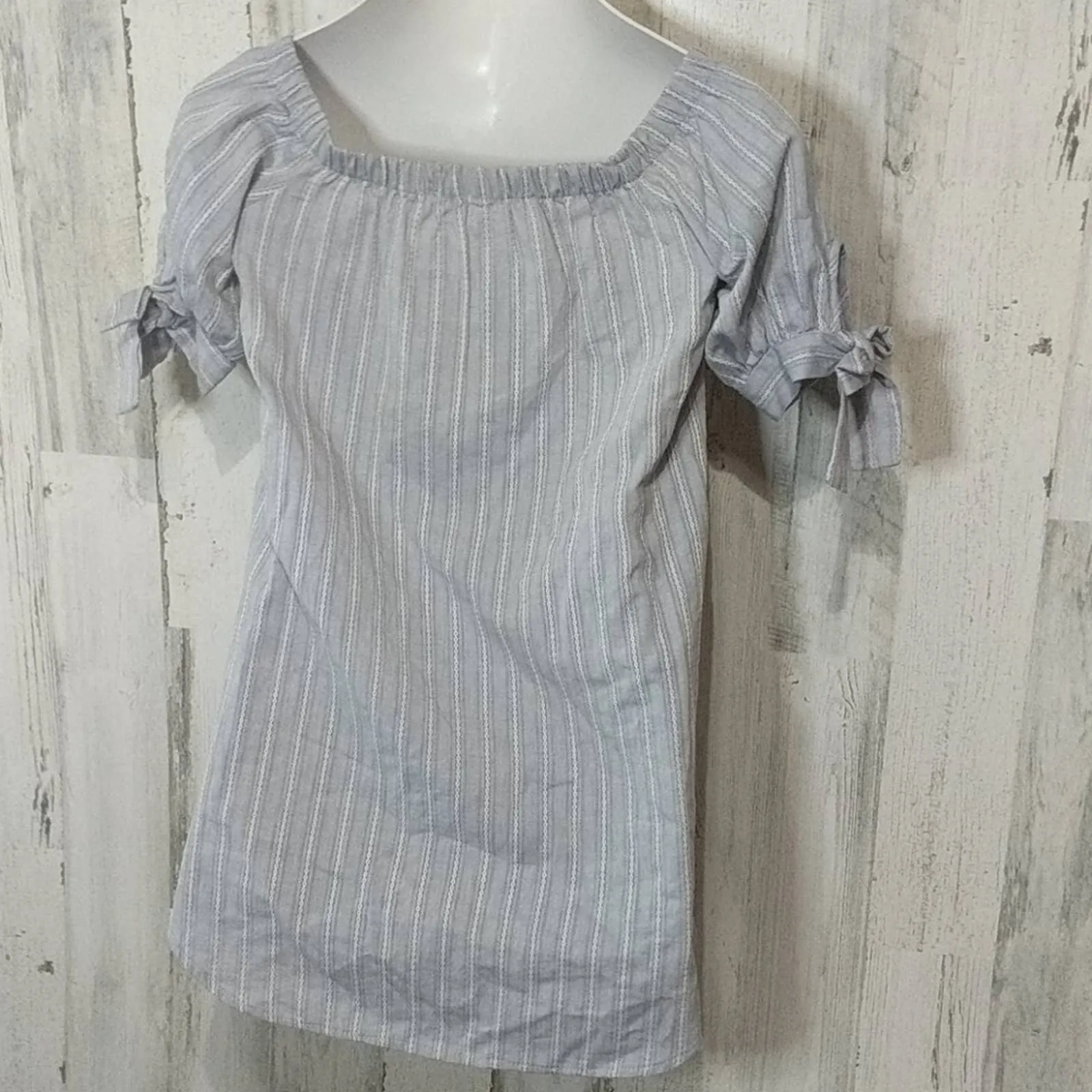 SAGE THE LABEL Blue Striped Off Shoulder Top XS