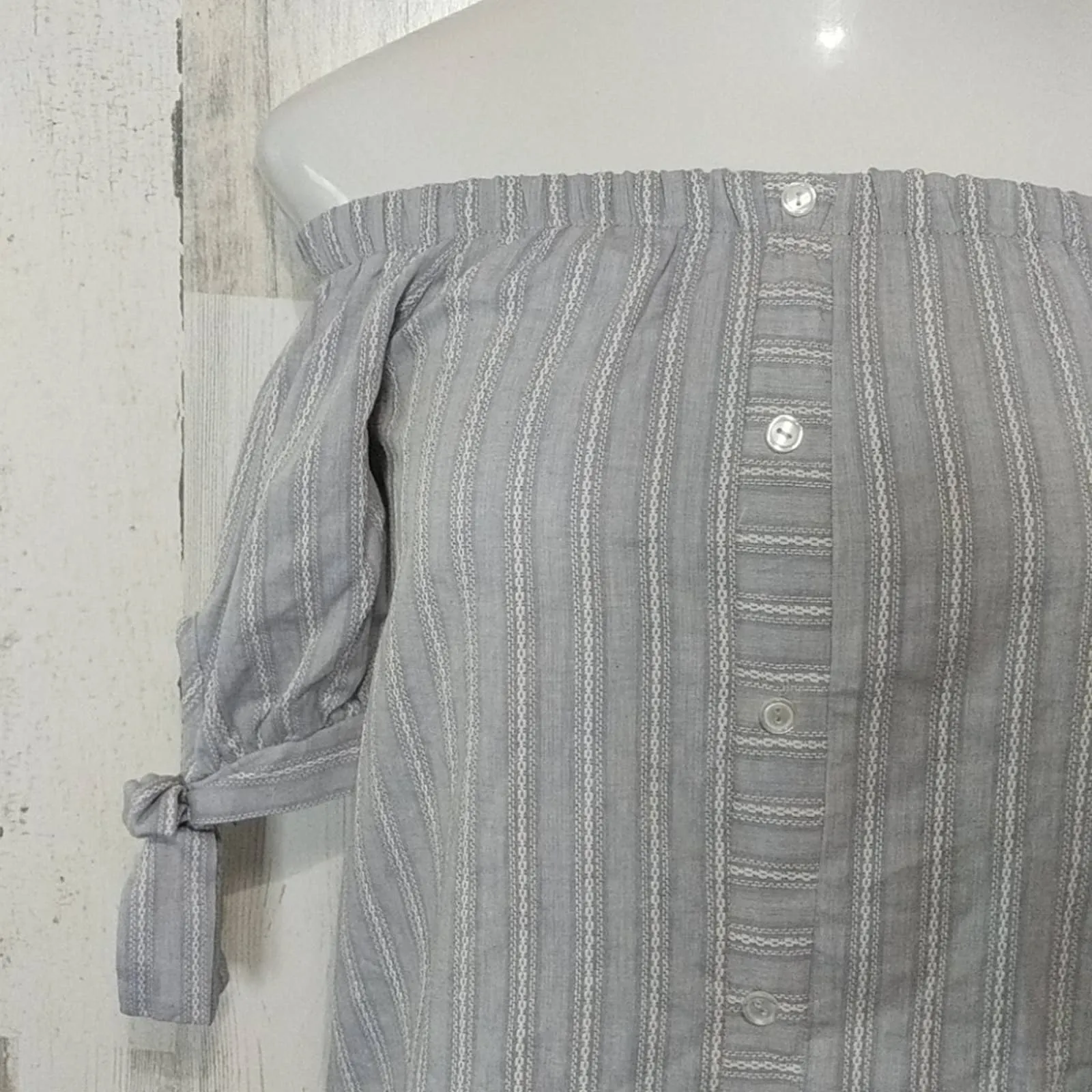 SAGE THE LABEL Blue Striped Off Shoulder Top XS