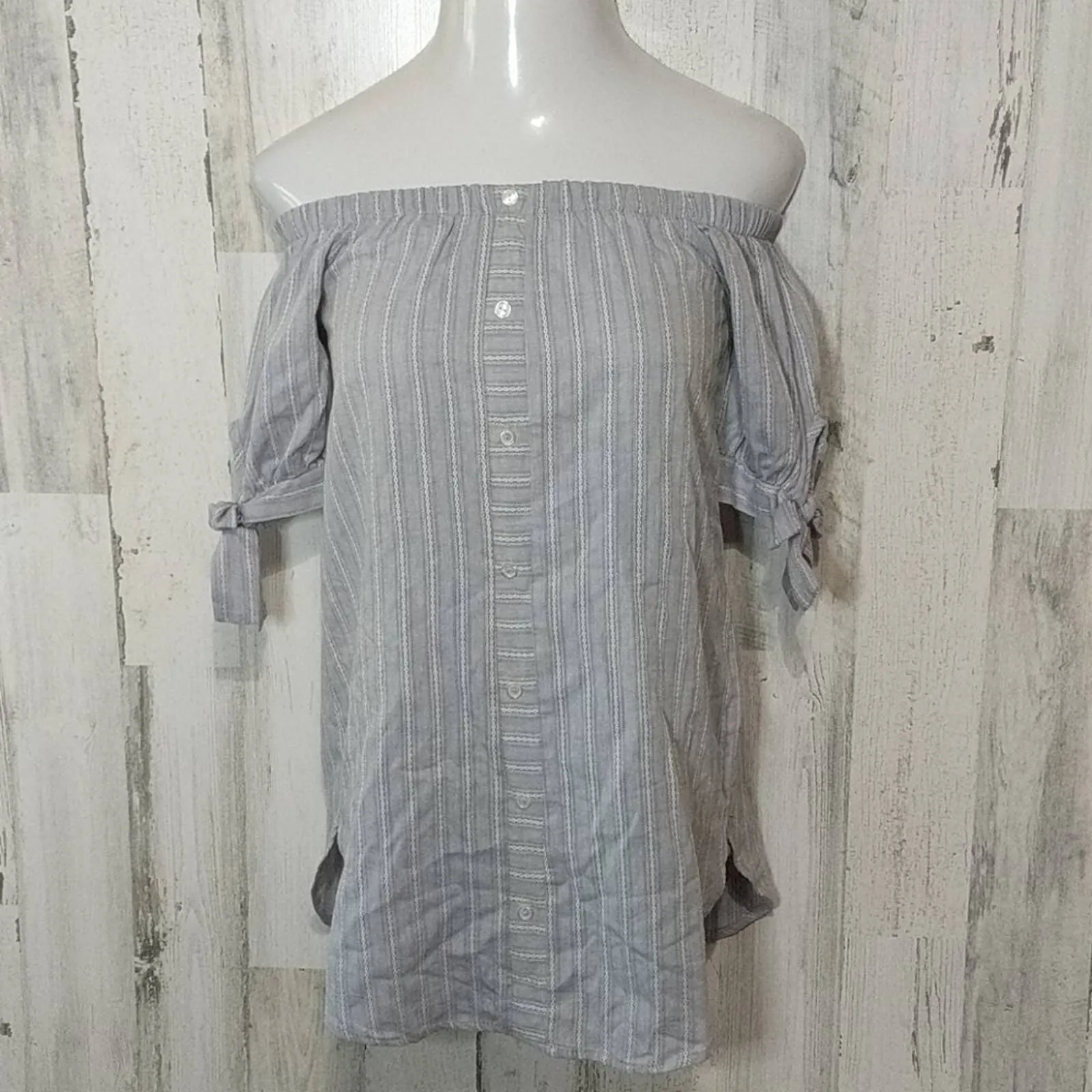 SAGE THE LABEL Blue Striped Off Shoulder Top XS