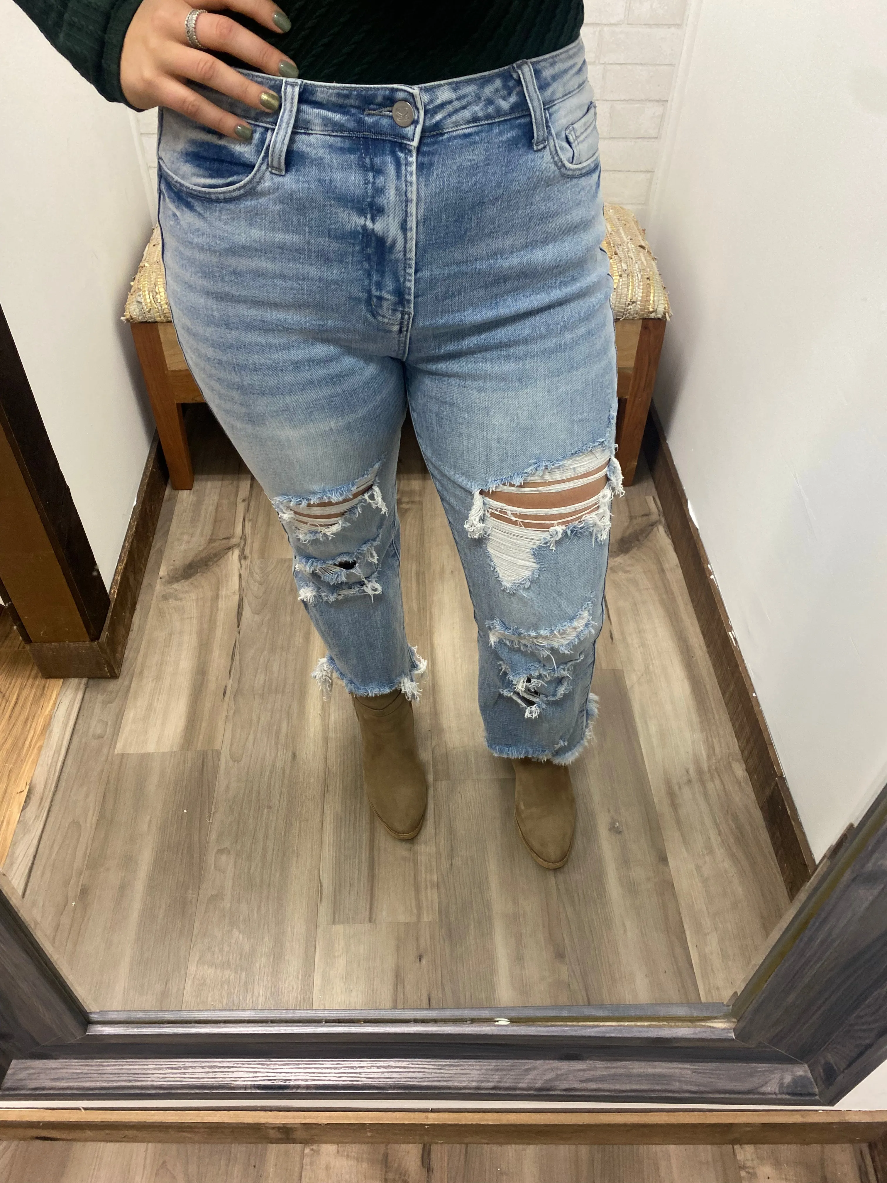 Urban Distressed Jeans-Light Wash